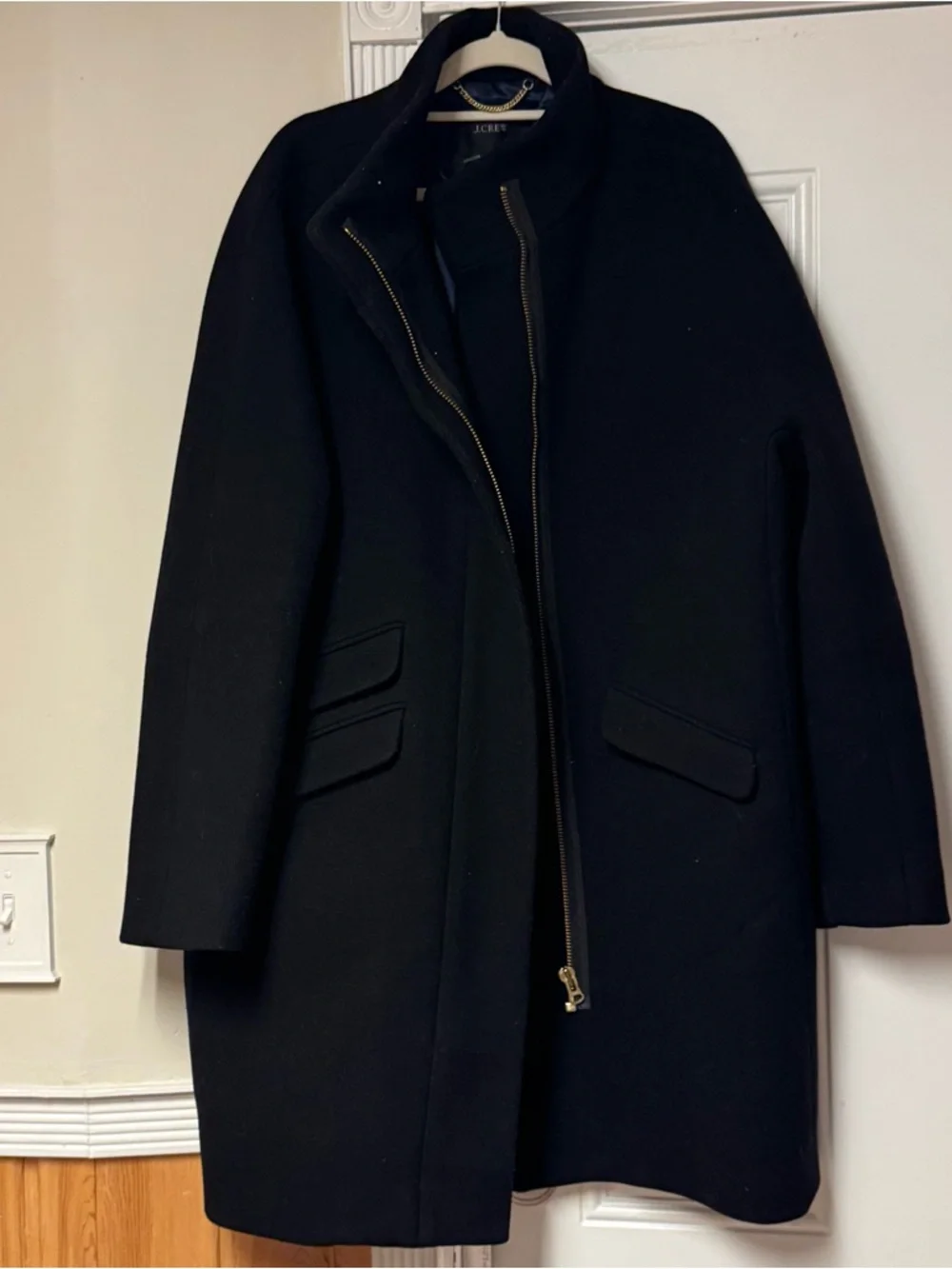 Women’s Black Wool Zip-Front Coat - Picture 3 of 4
